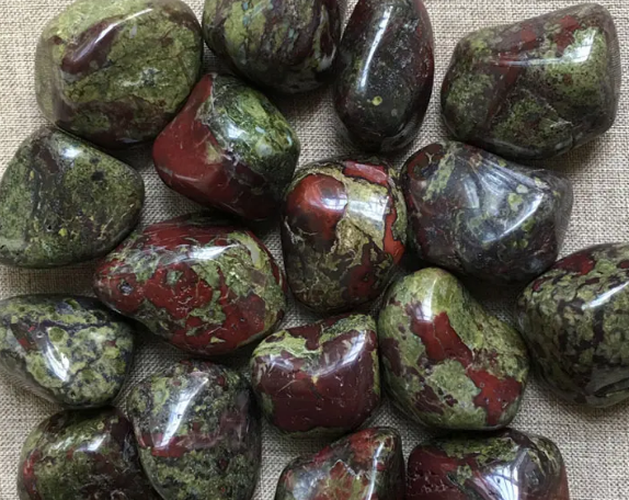 【进口案例】南非龙血石黄埔港进口报关清关 【进口案例】南非龙血石黄埔港进口报关清关