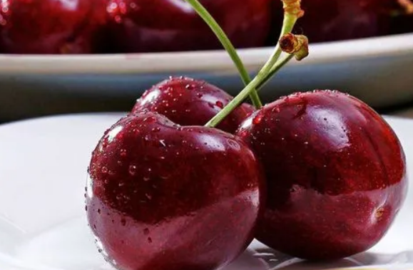 d83f245371582638929ba1d2a3e8f622.png 车厘子.png