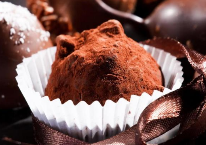 32ac648179886104f326dbcf1bb49cbe.png 巧克力.png