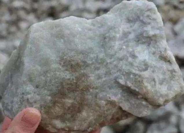 【进口案例】莫桑比克锂矿石外高桥进口报关清关 【进口案例】莫桑比克锂矿石外高桥进口报关清关