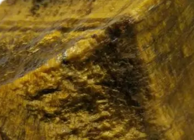 【进口案例】进口南非虎眼石原石在南沙港二期码头进行报关清关工作 【进口案例】进口南非虎眼石原石在南沙港二期码头进行报关清关工作