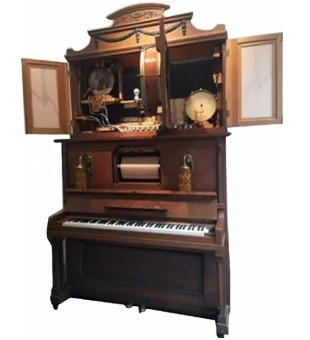 83bc985704343ef0964799426b2db00e.jpg 钢琴3.jpg