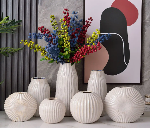 ab51b3ffc59179b1209ee0ecfa859cb5.jpg 花瓶.jpg