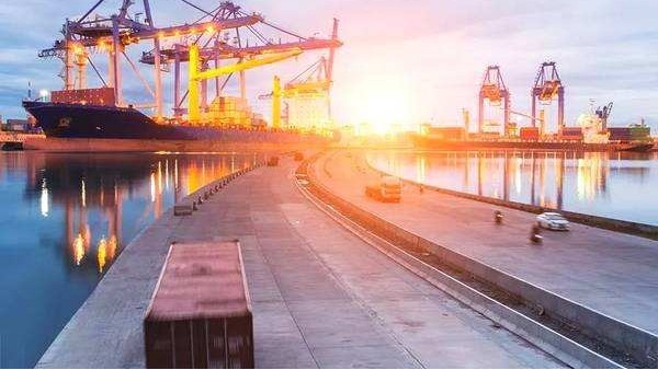 南京海关:自行打印海关“税单”受企业追捧 南京海关:自行打印海关“税单”受企业追捧