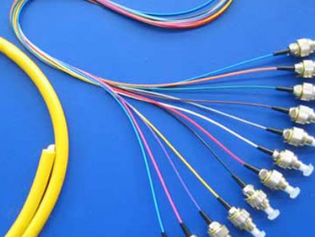 光纤进口机场海关代报关,光纤进口机场报关,光纤进口报关 光纤进口机场海关代报关,光纤进口机场报关,光纤进口报关