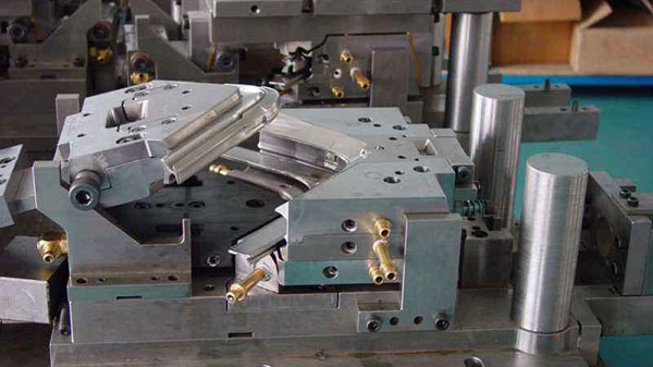 旧模具进口报关 旧模具进口报关