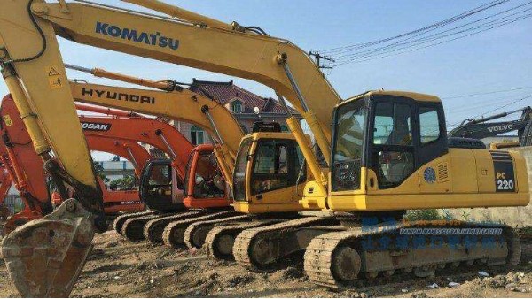 【案例】二手挖掘机进口报关并派送 【案例】二手挖掘机进口报关并派送