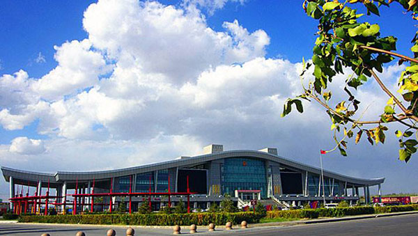 新疆霍尔果斯口岸进出口货运量贸易额实现“双增” 新疆霍尔果斯口岸进出口货运量贸易额实现“双增”