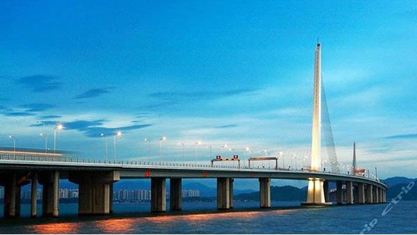 拱北海关：通关速度逐秒压缩 充分释放大桥红利