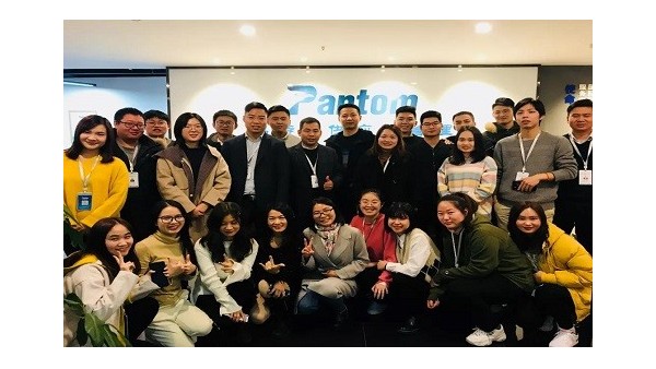 pluto4u上海进口报关公司年终总结大会